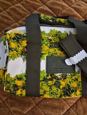 ALOHA Collection Lehua Lei Limited Print Stubby Duffle